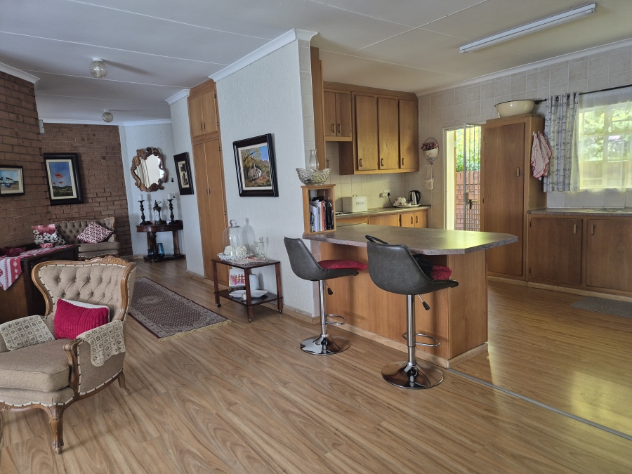 2 Bedroom Property for Sale in Flamwood North West